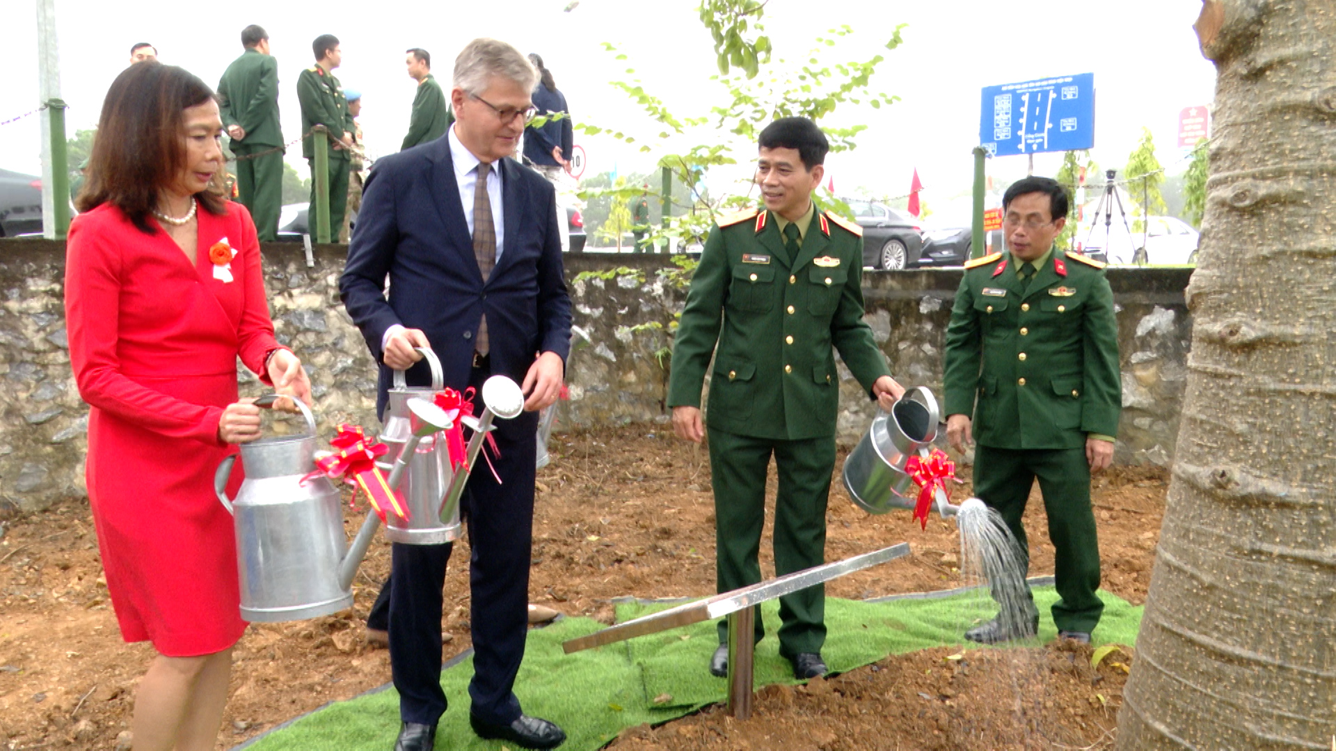 /UploadStore/admin/221127 Pho tong thu ky tham Cuc GGHB Viet Nam/389_9377.MXF.01_45_43_13.Still001.jpg